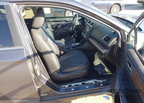 2016 Subaru Outback 3.6R Limited z USA, uszkodzony, nr VIN 4S4BSENC3G3251991